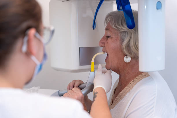 Best Broken or Cracked Tooth Emergency Dentist in Palmview, TX